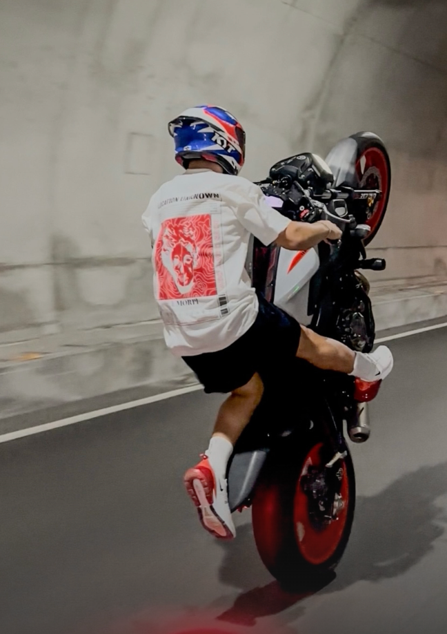 Location Baskılı Regular Fit Motorcu Tişörtü