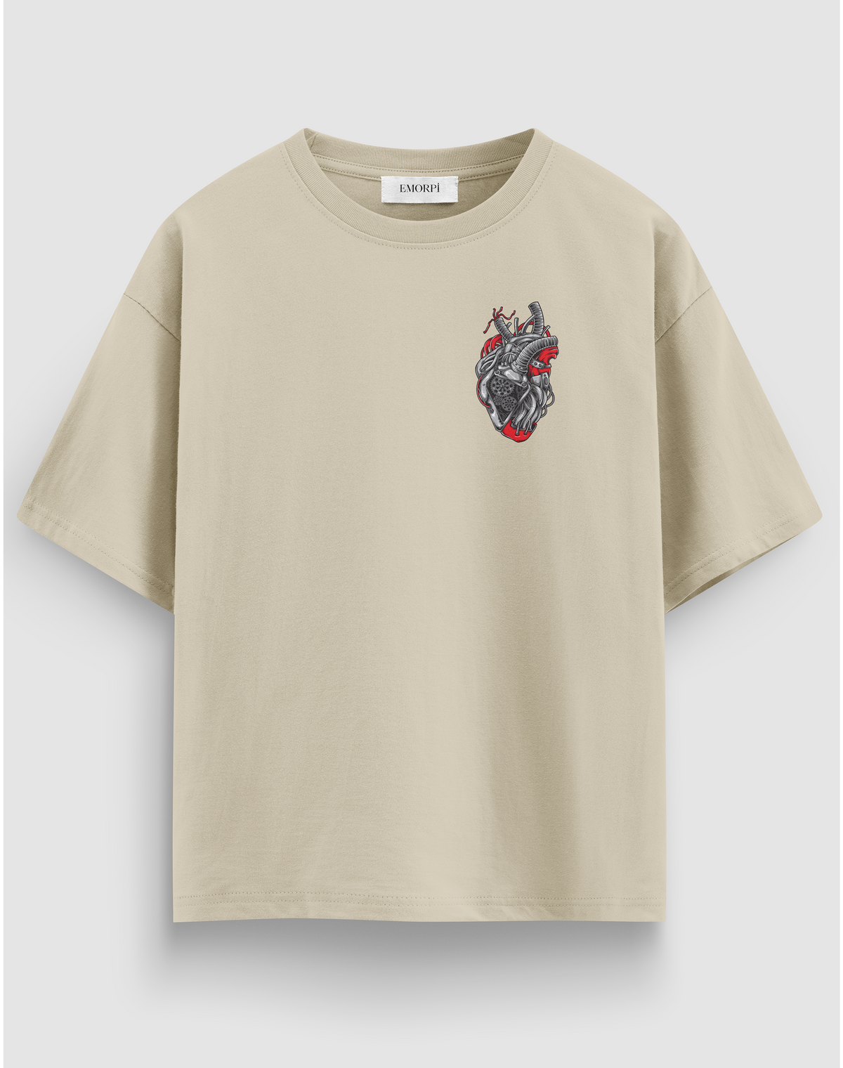 Motokalp baskılı motorcu tişört, bej, önden görünüm. Göğüste motor parçalı kalp baskısı