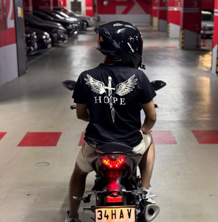Hope Baskılı Reflektör Baskılı Motorcu Tişört – Regular Fit- Emorpi®