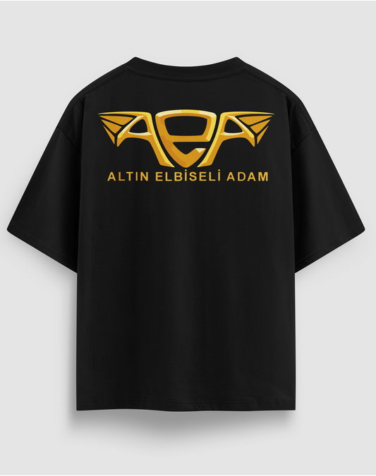 Altın Elbiseli Adam baskılı motorcu tişört, siyah, arkadan görünüm. Altın renkli kanatlı AEA logosu ve ALTIN ELBİSELİ ADAM yazısı