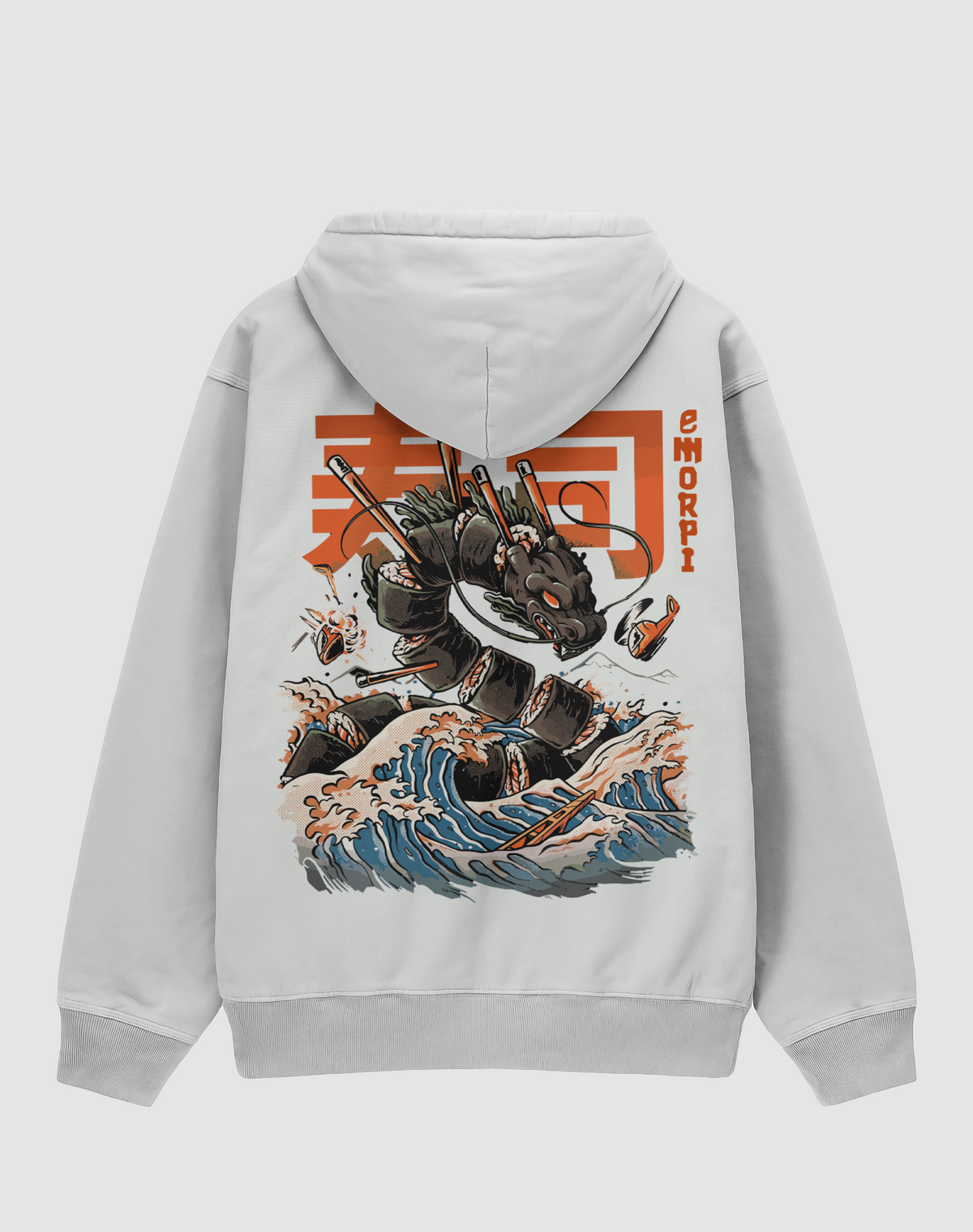 BY EMORPİ Dragon baskılı oversize hoodie, beyaz, arkadan görünüm. Dalgalar arasında suşi ejderha sırt baskısı