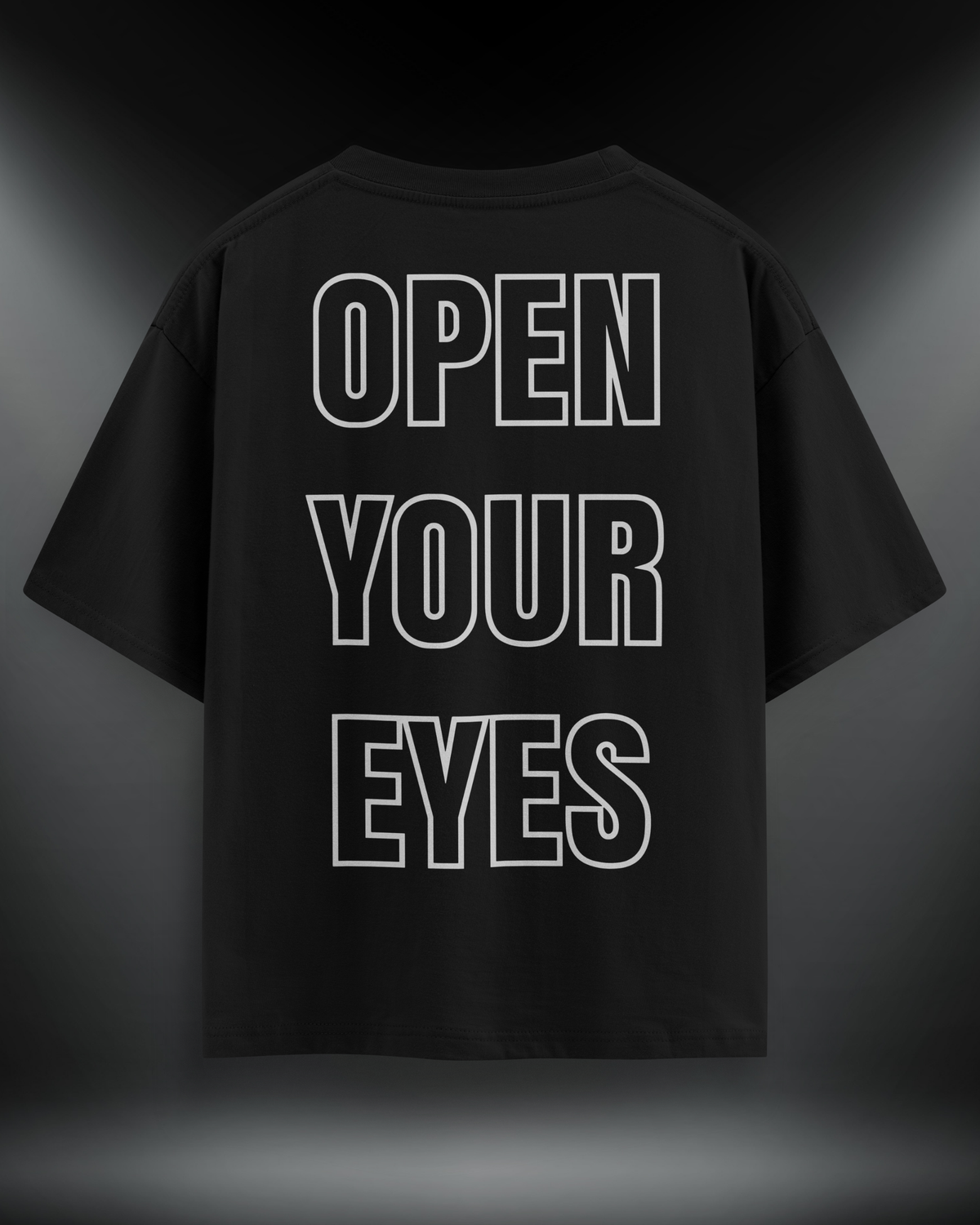 Open Your Eyes reflektör baskılı motorcu tişört, siyah, arkadan görünüm. Reflektörlü OPEN YOUR EYES yazısı, gece görünürlük