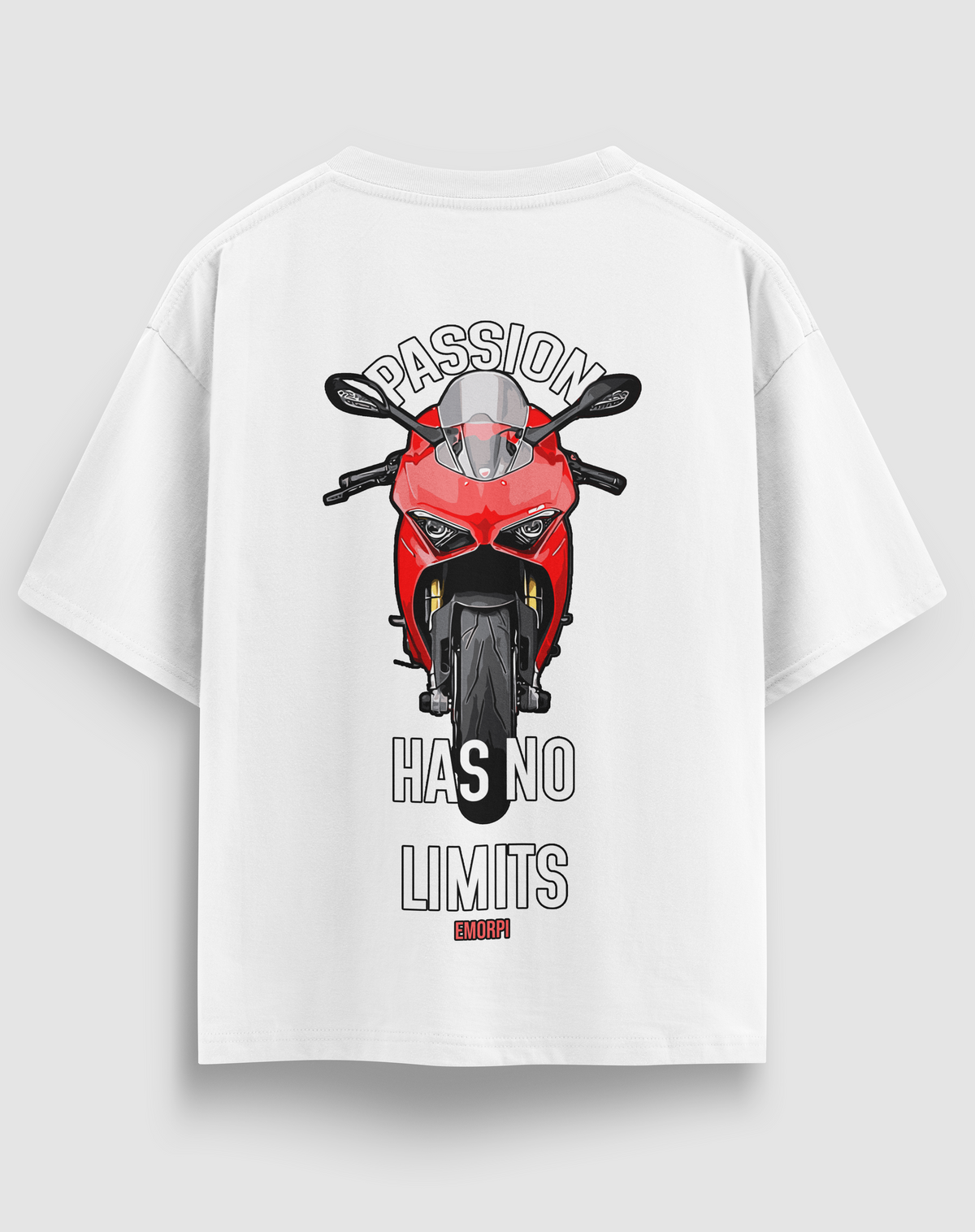 Passion Has No Limits baskılı motorcu tişört, beyaz, arkadan görünüm. Önden kırmızı motosiklet ve PASSION HAS NO LIMITS sırt baskısı