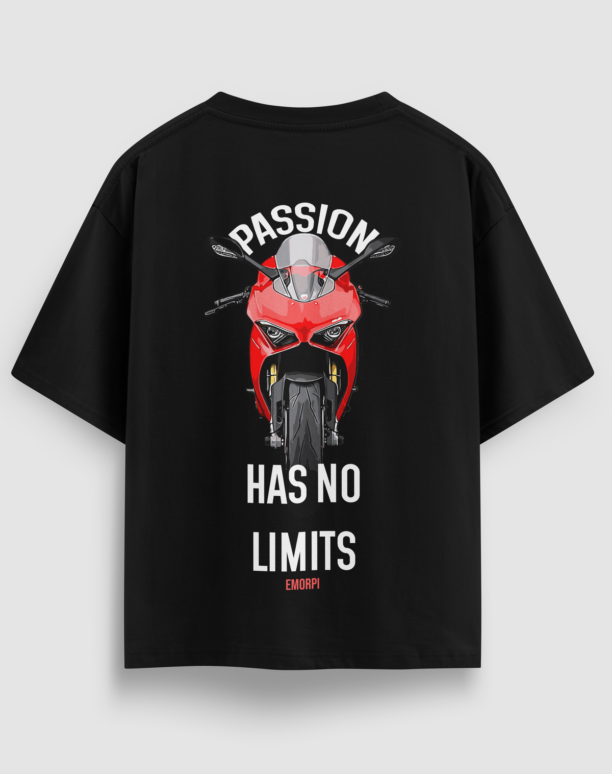 Passion Has No Limits baskılı motorcu tişört, siyah, arkadan görünüm. Önden kırmızı motosiklet ve PASSION HAS NO LIMITS sırt baskısı