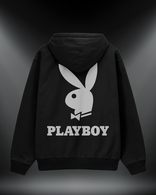 Playboy reflektörlü oversize motorcu hoodie, siyah, arkadan görünüm. Reflektörlü tavşan logosu ve PLAYBOY yazısı, gece görünürlük