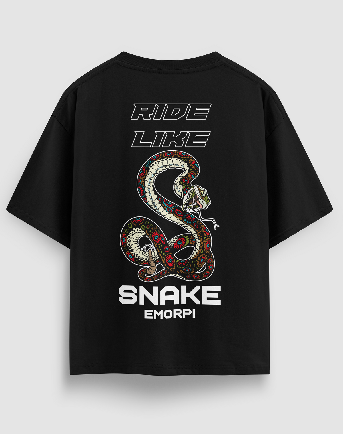 Ride Like Snake baskılı motorcu tişört, siyah, arkadan görünüm. RIDE LIKE SNAKE yazılı yılan sırt baskısı