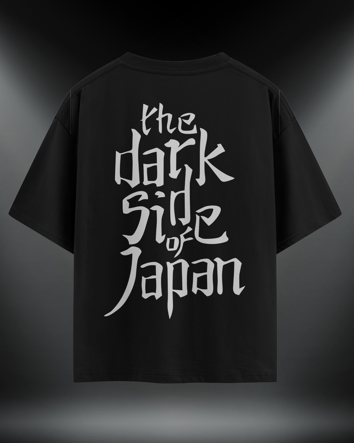 The Dark Side of Japan reflektör baskılı motorcu tişört, siyah, arkadan görünüm. Reflektörlü the dark side of Japan sırt yazısı