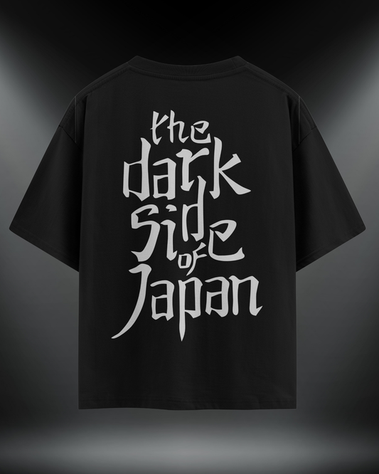 The Dark Side of Japan reflektör baskılı motorcu tişört, siyah, arkadan görünüm. Reflektörlü the dark side of Japan sırt yazısı