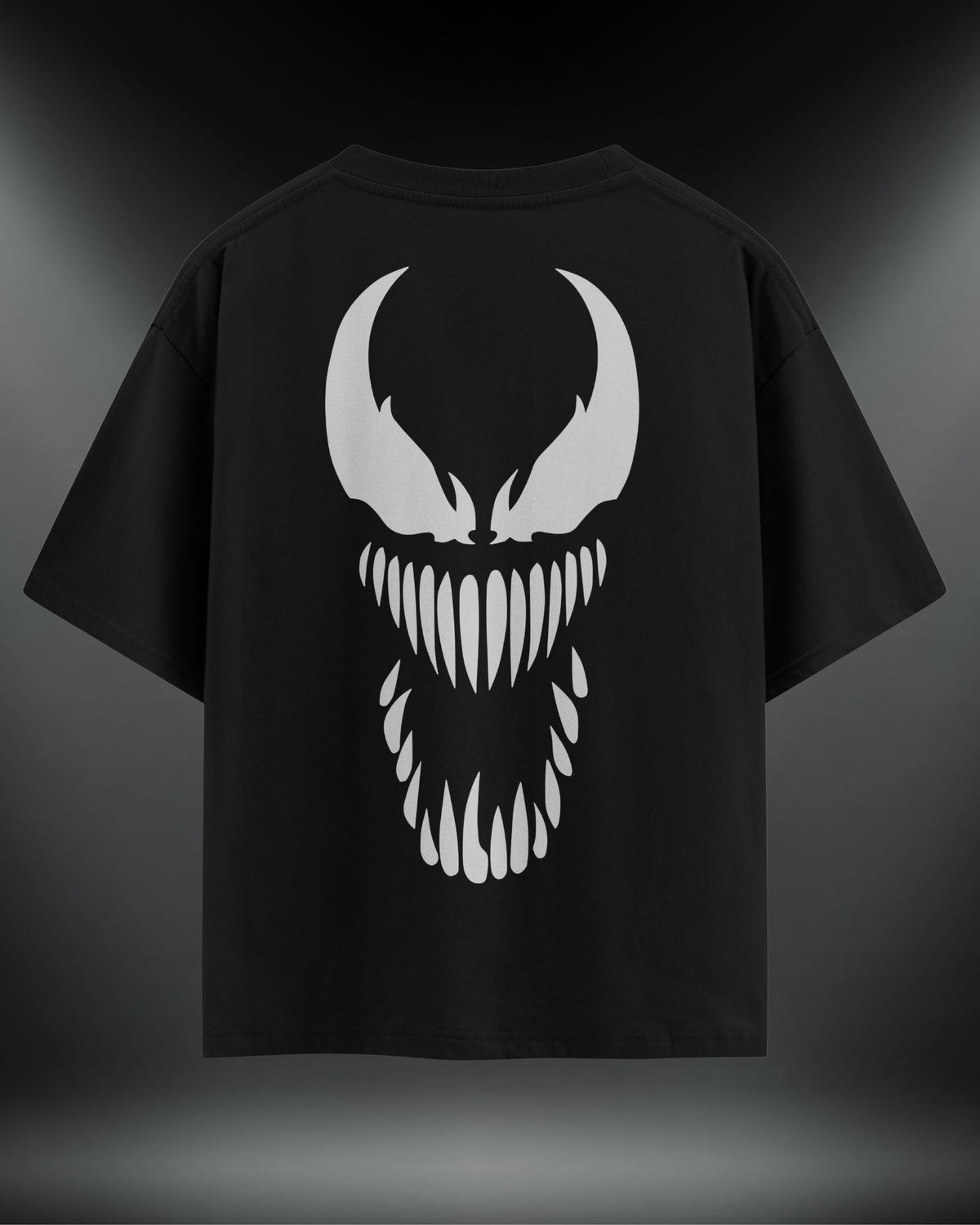 Venom reflektör baskılı motorcu tişört, siyah, sırtta Venom yüz baskısı