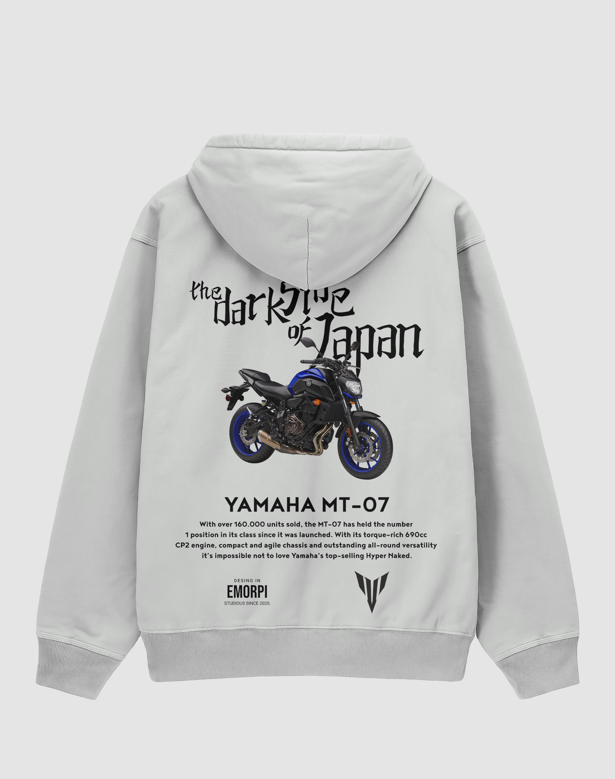 Yamaha MT-07 baskılı oversize hoodie, beyaz, arkadan görünüm. Yamaha MT-07 ve the dark side of Japan sırt baskısı